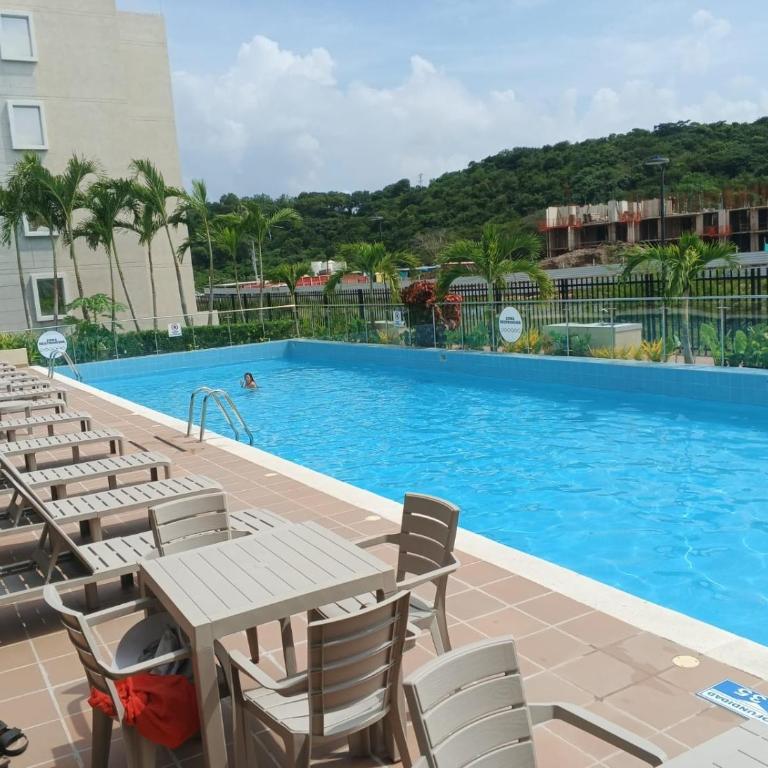 apartment near the beach con piscina, gym y coworking - Two-Bedroom Apartment - 64