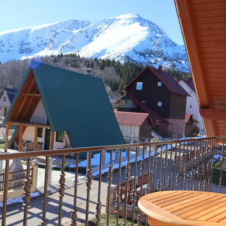 Durmitor Sunstone - Three-Bedroom Villa - 24