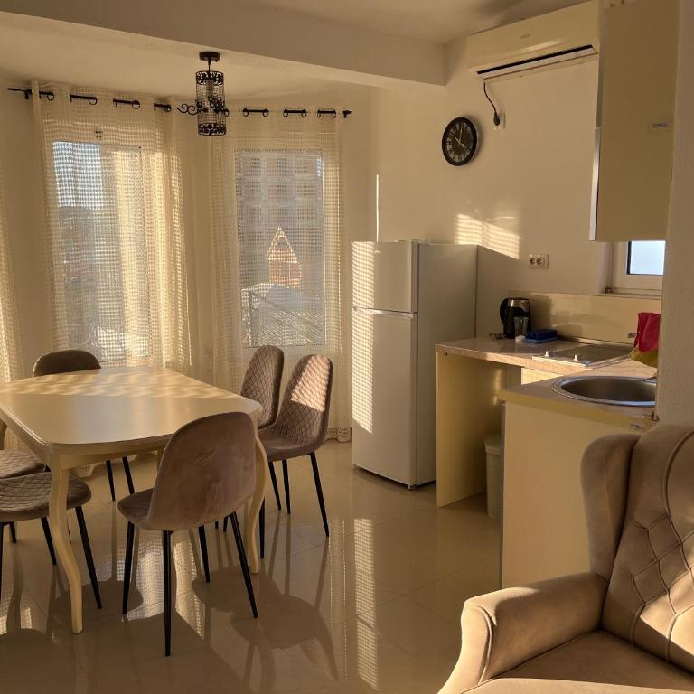 Rejhan TOTTI - Apartman sa 2 Spavaće Sobe - 2