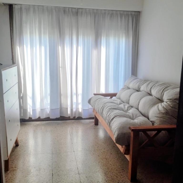 Luminoso departamento - One-Bedroom Apartment - 1