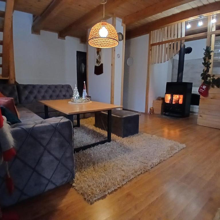 VIKENDICA NOLE Jahorina - Three-Bedroom House - 6
