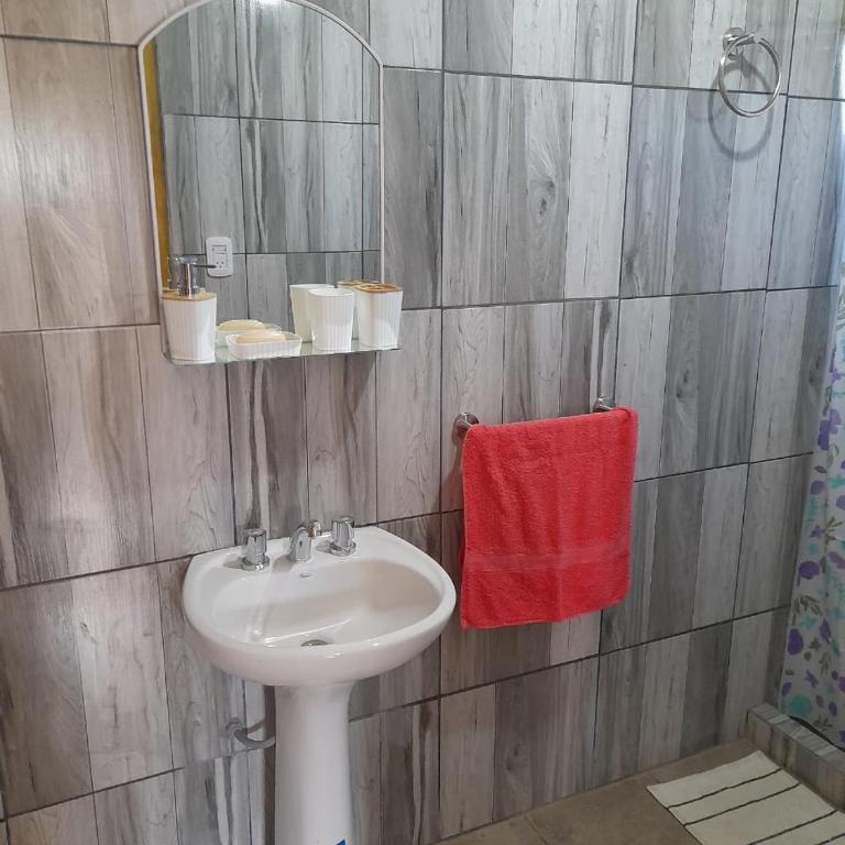Casita Rosa II - One-Bedroom House - 15