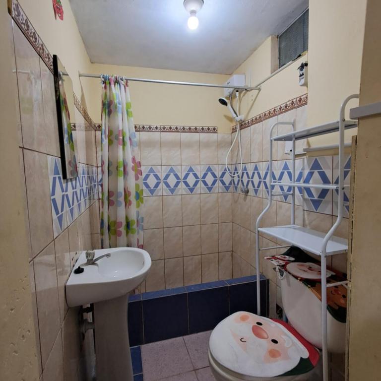 Hostal la familia - Twin Room - 3