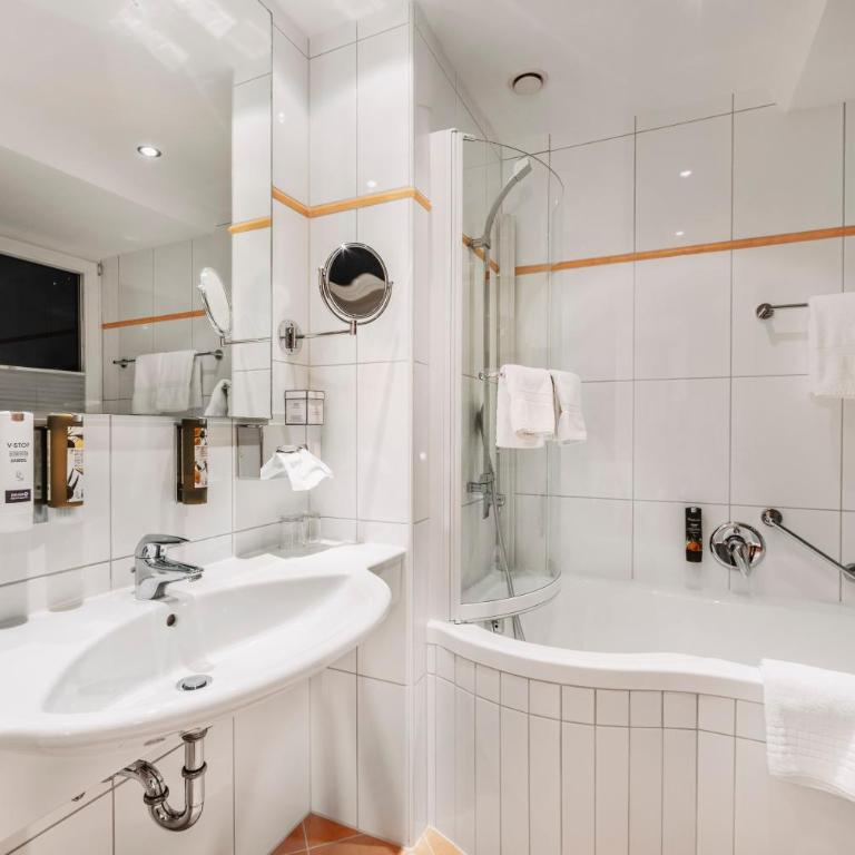 Hotel Dominic - Standard Doppelzimmer - 5