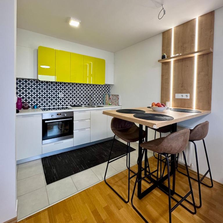Cozy & Modern apartment with full amenities - Apartman sa 2 Spavaće Sobe - 1