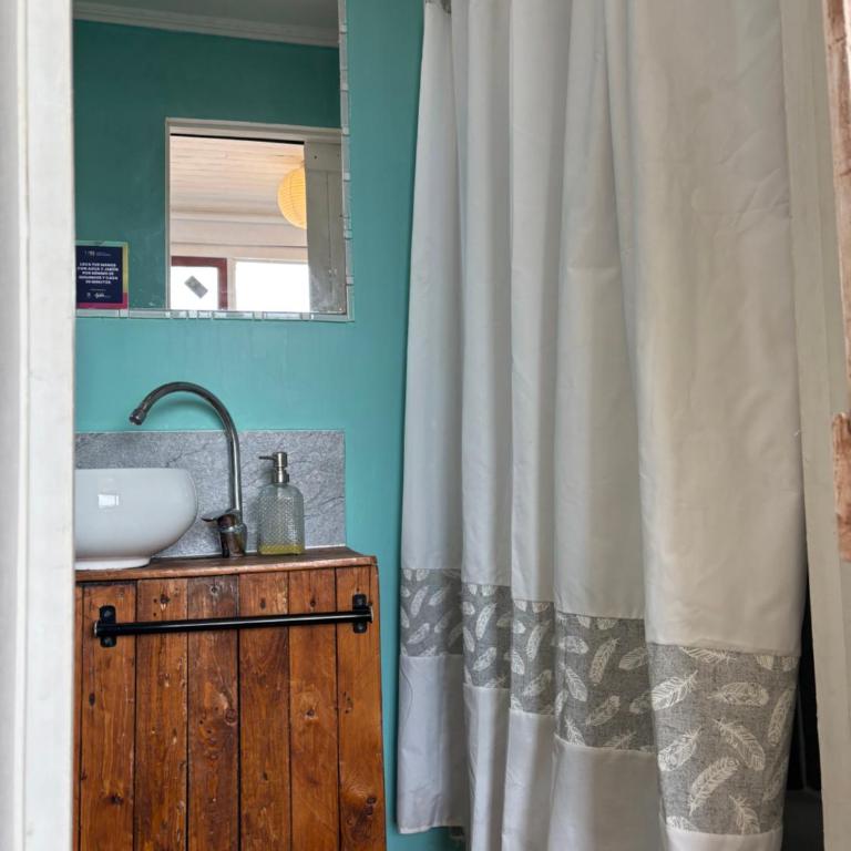 BBCasitaYellow-Hostal - Quadruple Room with Sea View - 13