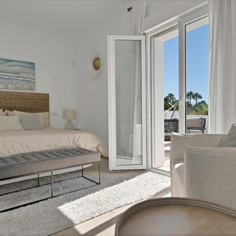 Peaceful Marbesa Home - Villa - 8