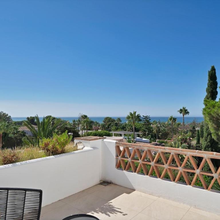 Peaceful Marbesa Home - Villa - 27
