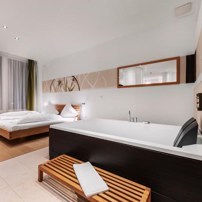 Hotel Dominic - Panorama Junior Suite - 4