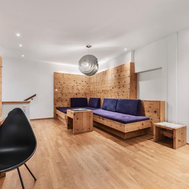 Hotel Dominic - Penthouse Suite - 2