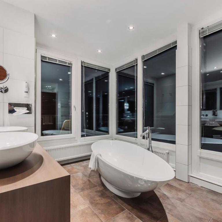 Hotel Dominic - Penthouse Suite - 5
