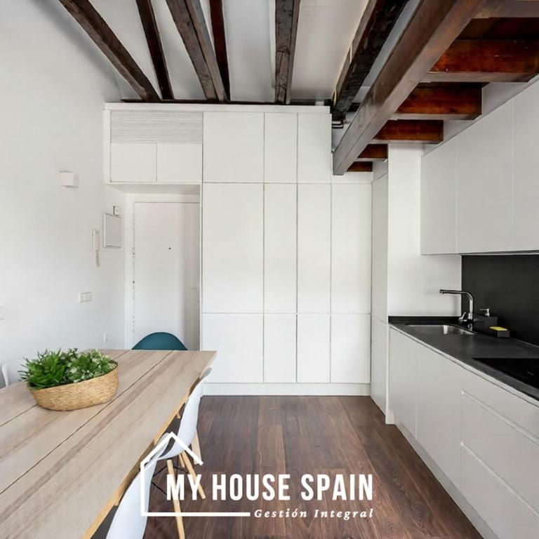 MyHouseSpain - Increíble piso con terraza - Two-Bedroom Apartment - 4