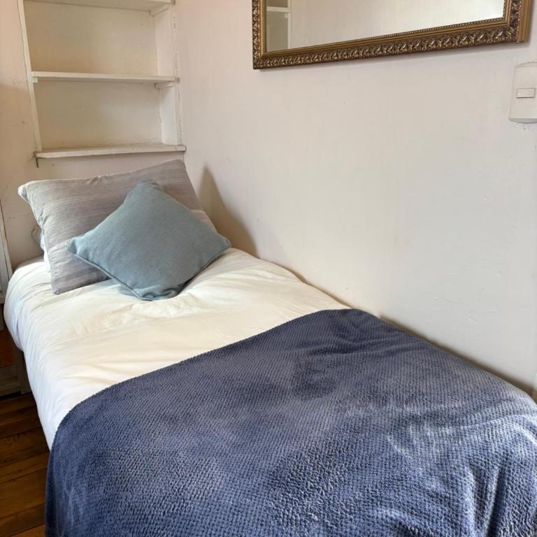 BBCasitaYellow-Hostal - Standard Triple Room - 7