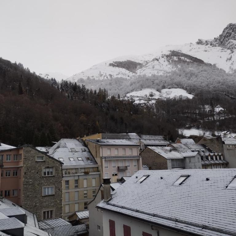 appartement cosy hyper centre de Cauterets - Appartement 2 Chambres - 22