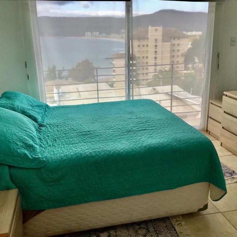 Beautiful house in Papudo, wonderful ocean view - Four-Bedroom House - 7