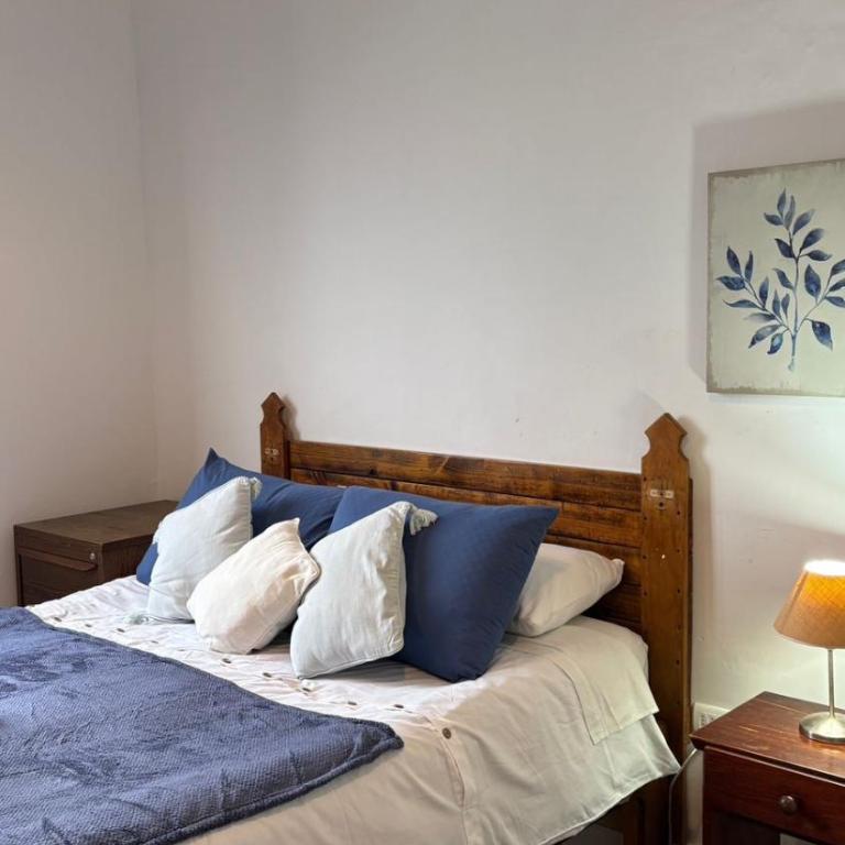 BBCasitaYellow-Hostal - Economy Triple Room with Shared Bathroom - 5