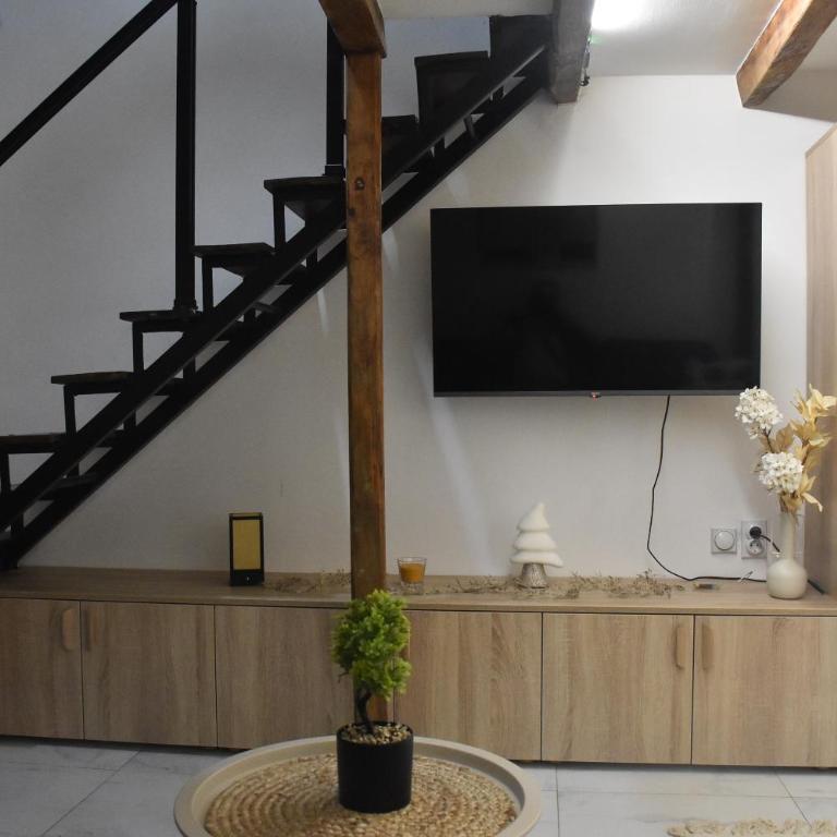 Fiko Apartment - One-Bedroom Apartment - 2
