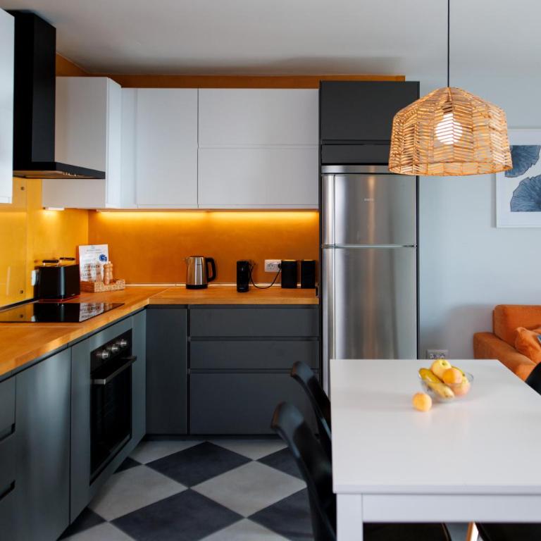 Serenity Ocean View 1BR Apartment with Terrace, Pool & Walk to Beaches - Apartamento de 1 dormitorio - 24