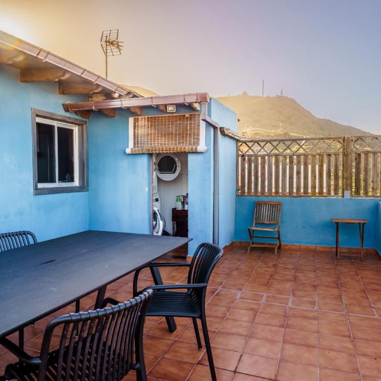 Penthouse Amparo del Teide - Terrace & BBQ - Deluxe One-Bedroom Apartment with Ocean View - 21