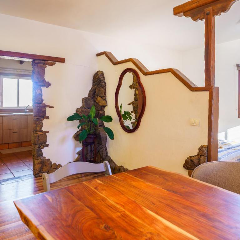Penthouse Amparo del Teide - Terrace & BBQ - Deluxe One-Bedroom Apartment with Ocean View - 13