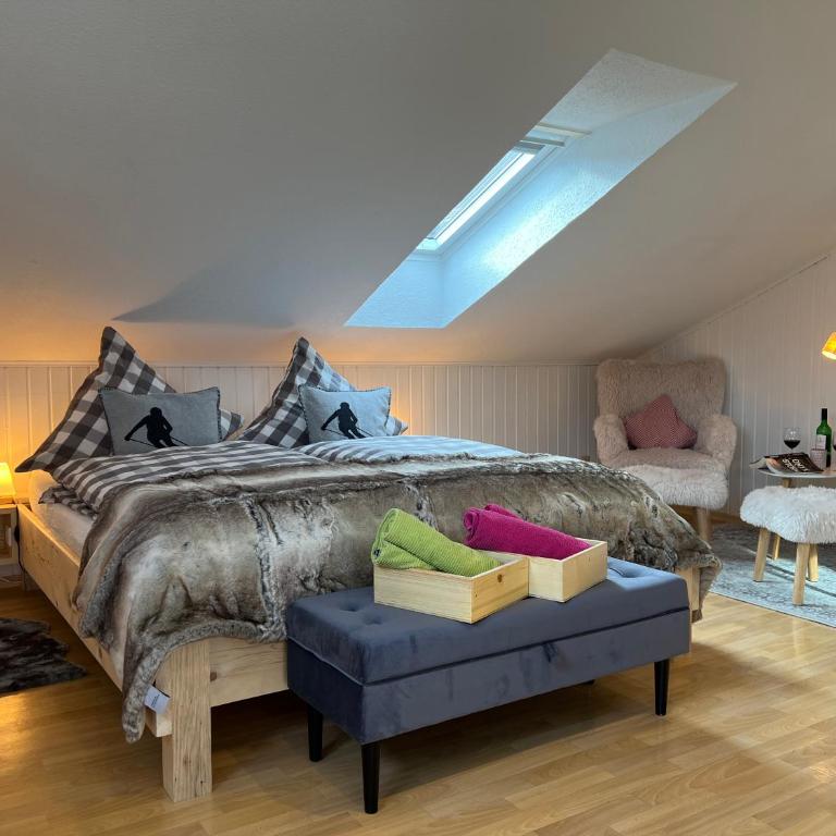 Leos Bergwelt - Doppelzimmer mit Gemeinschaftsbad - 1