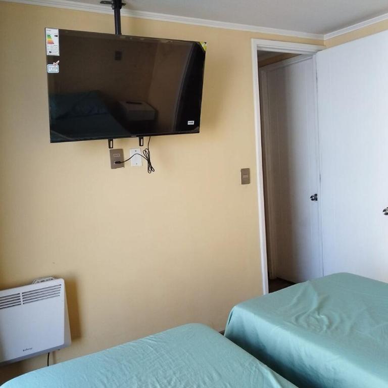 Downtown, comfortable, well connected - One-Bedroom Apartment - 4