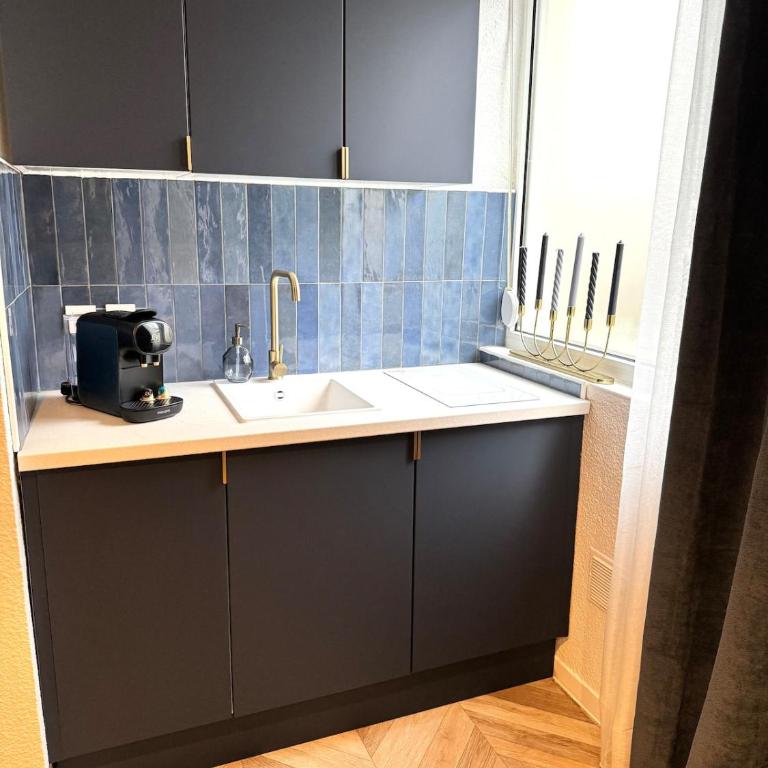 Évasion Bleu Champagne & son Parking Privé - Deluxe Studio mit Queensize-Bett - 4