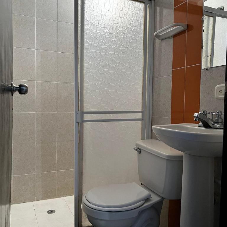 Apartamento cerca del Centro y Clínicas - Apartamento - 61
