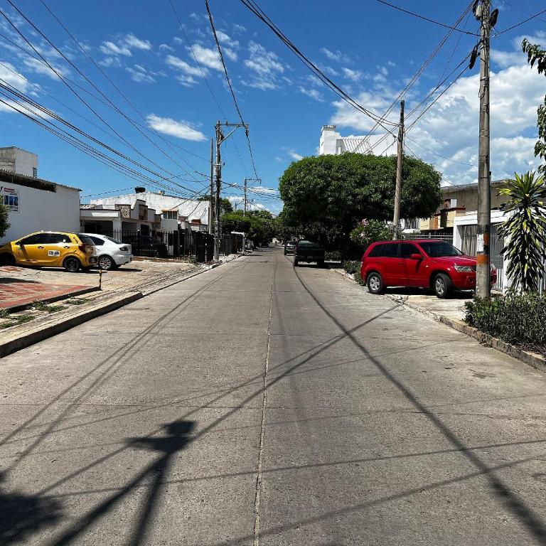 Apartamento cerca del Centro y Clínicas - Apartamento - 73