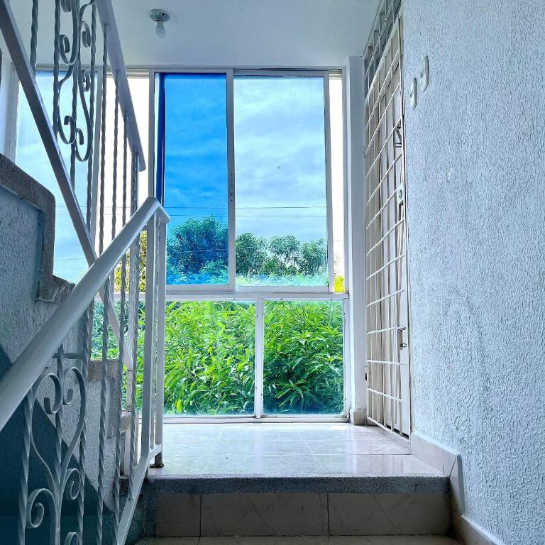 Apartamento cerca del Centro y Clínicas - Apartamento - 79