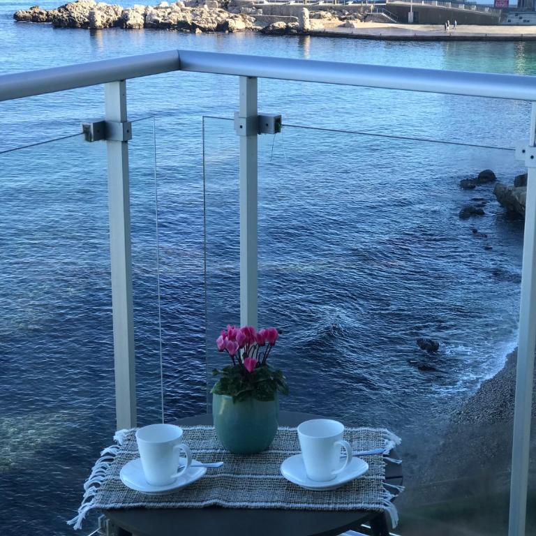 C'est la vie! - Habitación Doble Deluxe con balcón y vistas al mar - 5