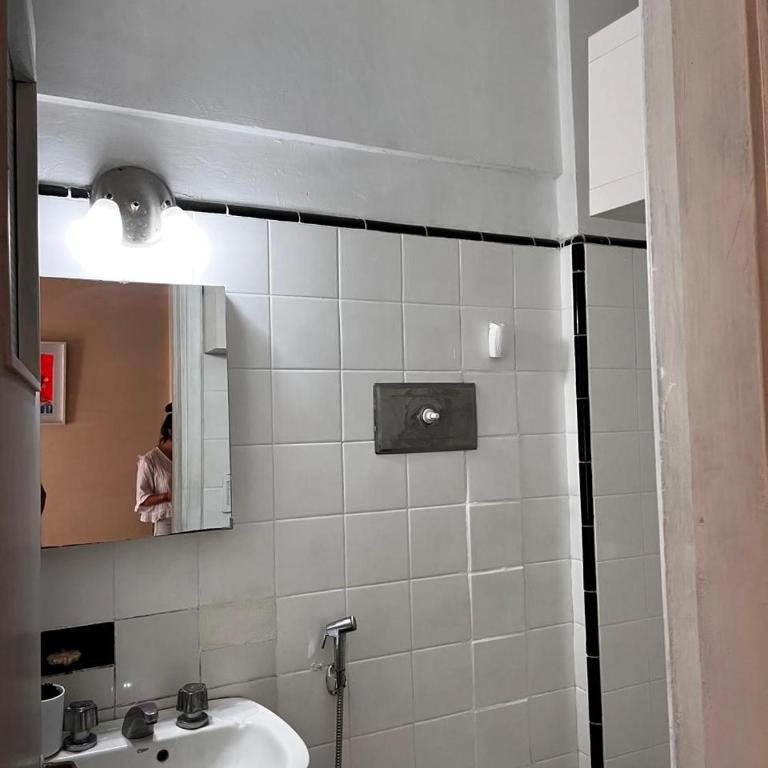 Monoambiente Zona Güemes, Shopping Aldrey - One-Bedroom Apartment - 6