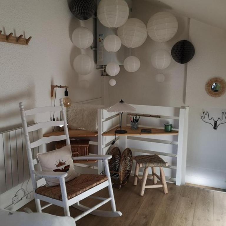 Studio mezzanine à 300m des pistes, balcon sud, jusqu'à 4 personnes - FR-1-572-342 - Studio - 9