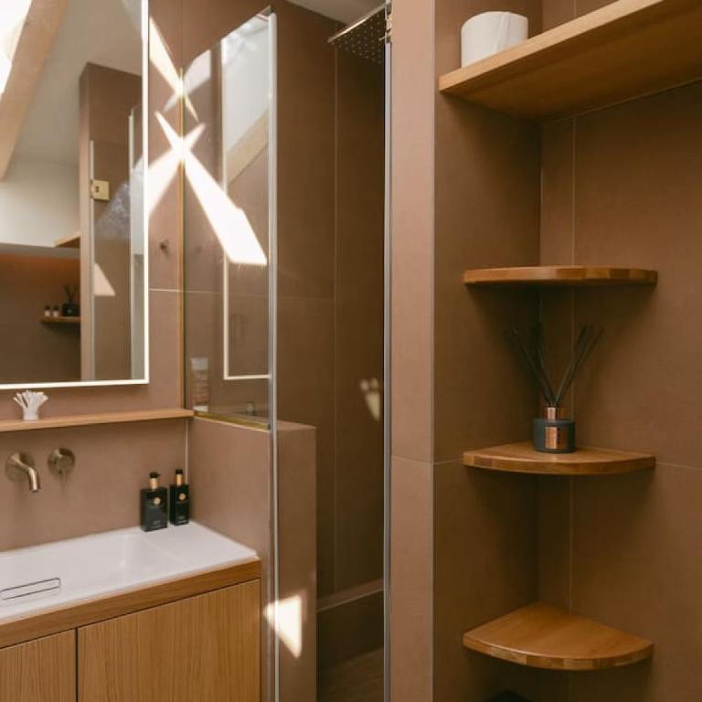 Millihaus Apartment by HomeFlow - Apartment mit 1 Schlafzimmer, Balkon und Bergblick - 12