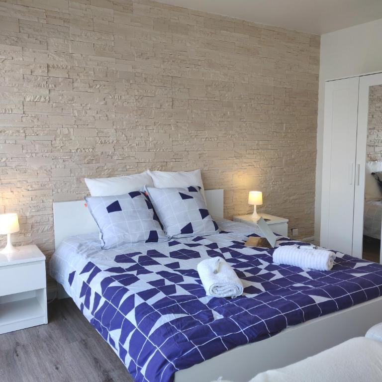 Appart'HomeCity - Rouen Grand Prieuré - 1 à 3 chambres - Appartement 3 Chambres avec Balcon - 6