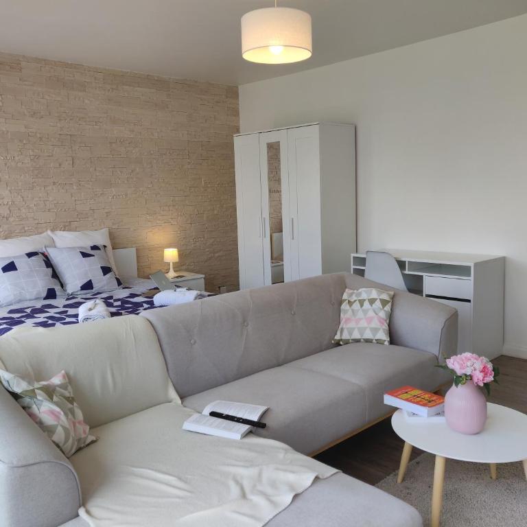 Appart'HomeCity - Rouen Grand Prieuré - 1 à 3 chambres - Appartement 3 Chambres avec Balcon - 9