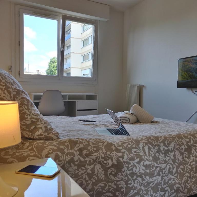 Appart'HomeCity - Rouen Grand Prieuré - 1 à 3 chambres - Appartement 3 Chambres avec Balcon - 1