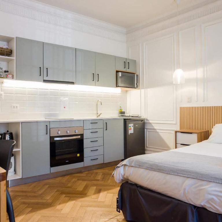 Modern Studio in Salvador Near Metro Fits 4 - Studio - 2