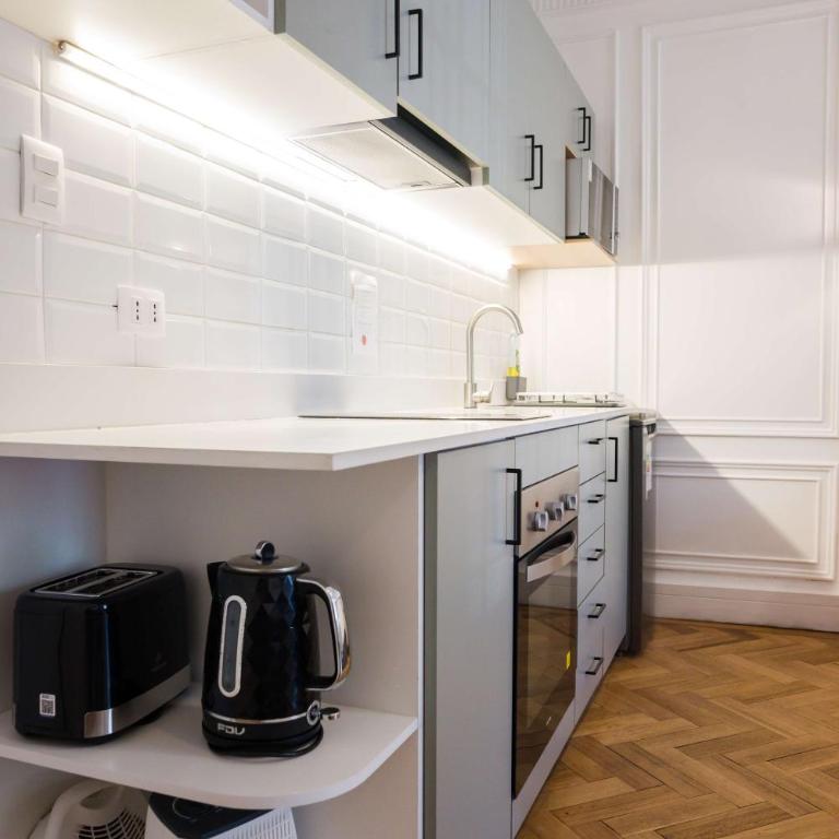 Modern Studio in Salvador Near Metro Fits 4 - Studio - 14