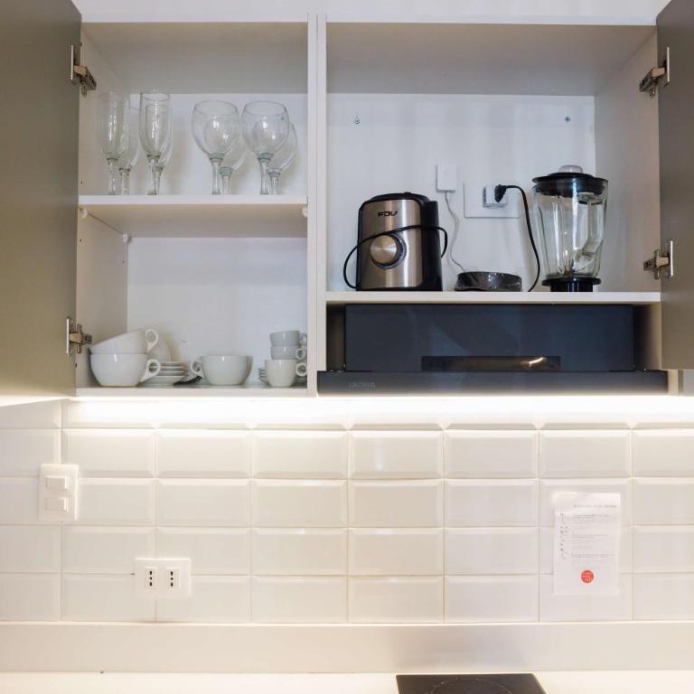 Modern Studio in Salvador Near Metro Fits 4 - Studio - 16