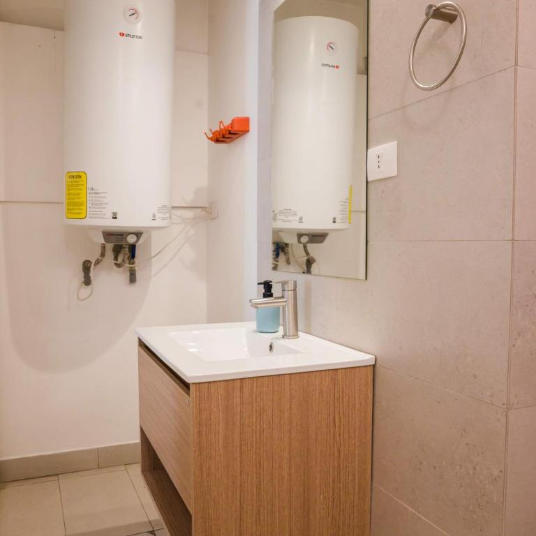 Modern Studio in Salvador Near Metro Fits 4 - Studio - 22