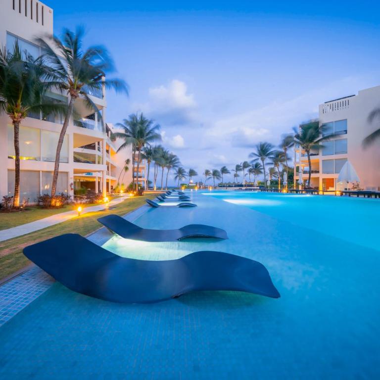Ocean View Condo - 2 Bedrooms - at The Elements Condos - Castillo de Arena - Apartment - 2