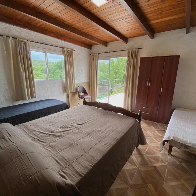 Casa con pileta cerca de Villa Carlos Paz - Apartamento de 2 dormitorios - 3