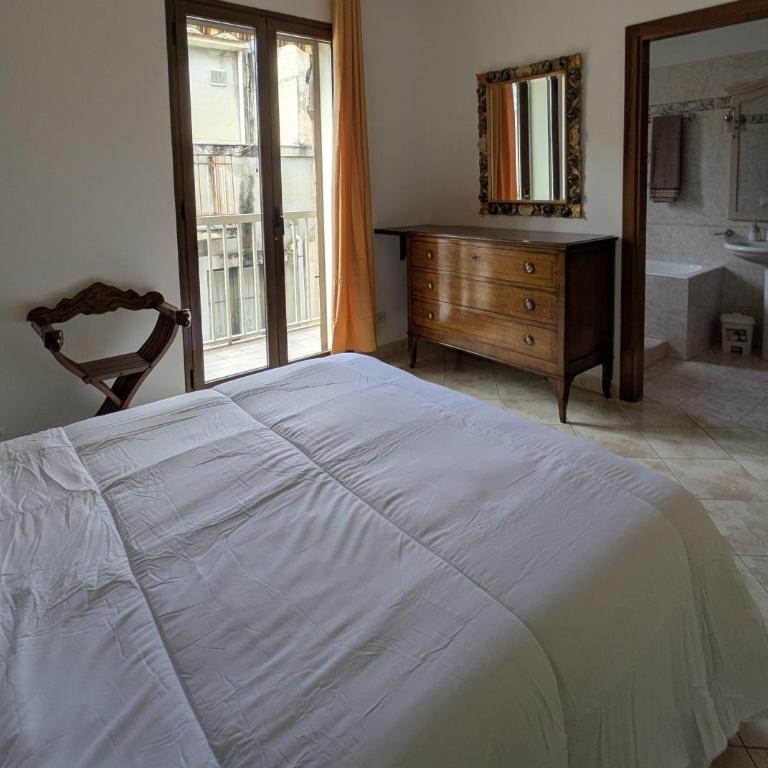 Casa Migliore - con garage privato - Casa con 2 Camere da Letto - 5