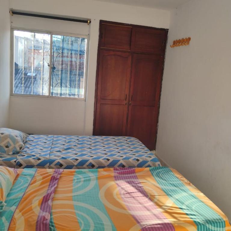 Hospedajes y pensiones turisticas - BURETY - Triple Room with Private Bathroom - 3
