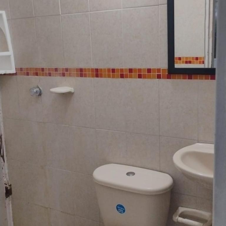 Hospedajes y pensiones turisticas - BURETY - Triple Room with Private Bathroom - 4