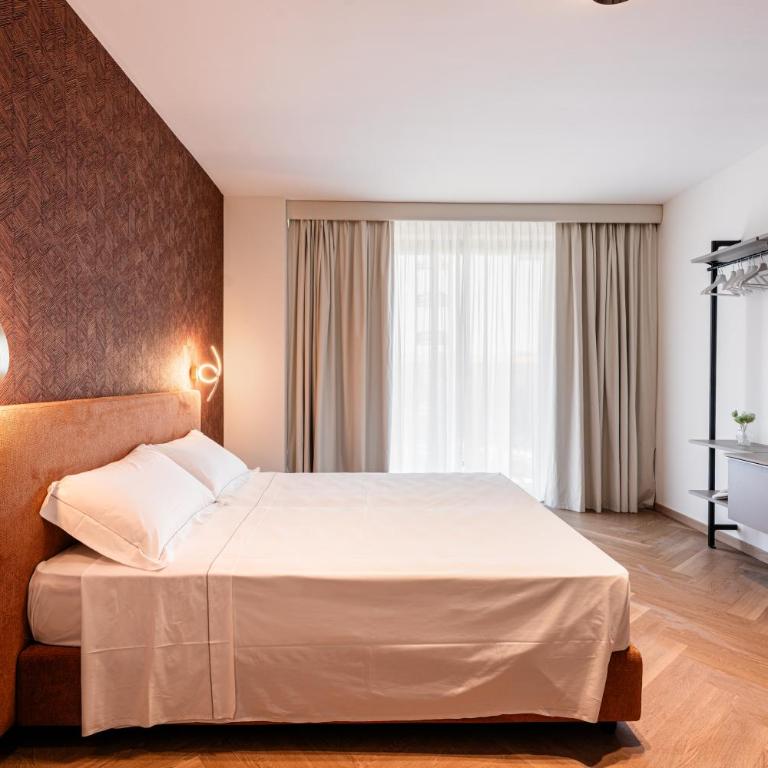 Palazzo Le Giare - Luxury Apartments - Junior Suite with Balcony - 3