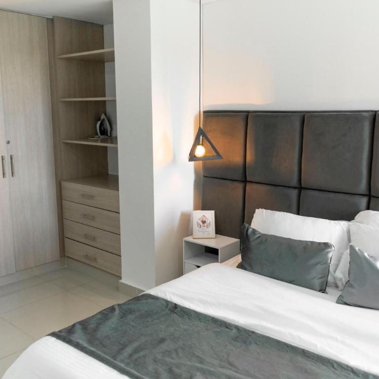 Luxury - Condominio Club Palmetto - Apartamento - 3