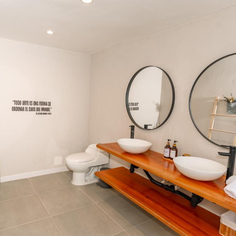 Hotel Libreria Cafe de Pombal - Superior King Suite - 7