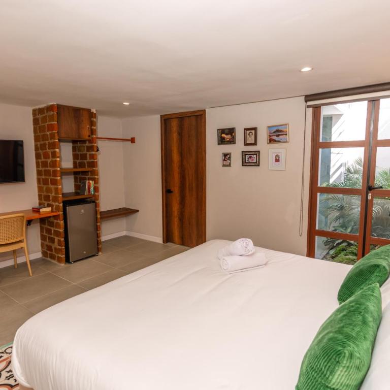 Hotel Libreria Cafe de Pombal - Superior King Suite - 3